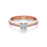 Pierścionek z różowego złota z diamentami